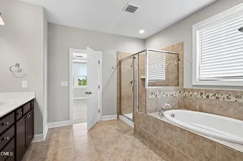 2204 Stillness Pond Lane Apex NC 27539