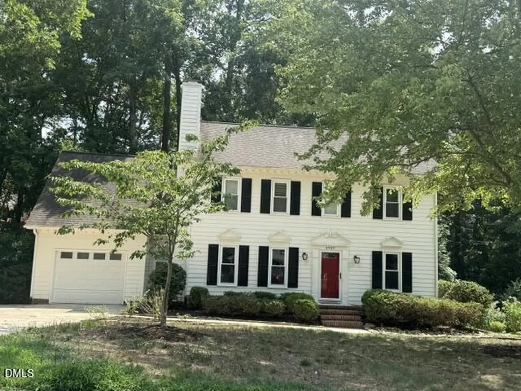 4909 Fortunes Ridge Drive Durham NC 27713