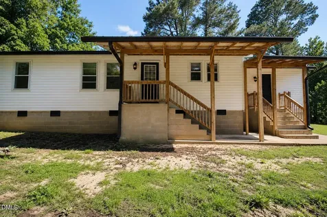 429 S Cross Street Youngsville NC 27596