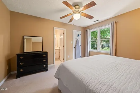 6575 English Oaks Drive Raleigh NC 27615