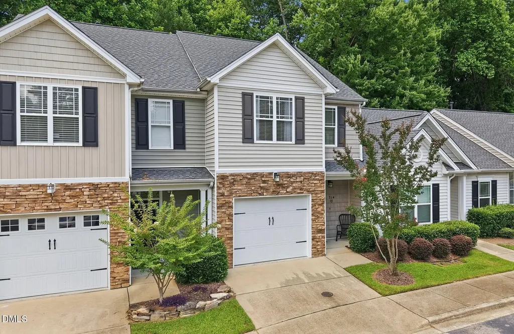 714 Whitetail Creek Way Fuquay Varina NC 27526