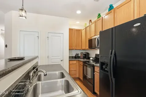 714 Whitetail Creek Way Fuquay Varina NC 27526