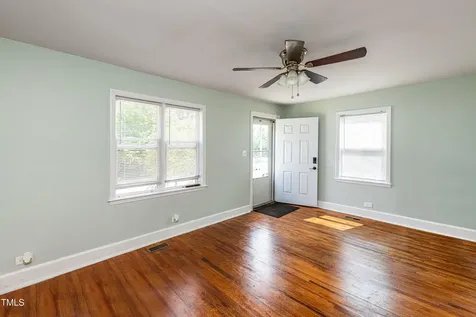 806 Eva Street Durham NC 27701