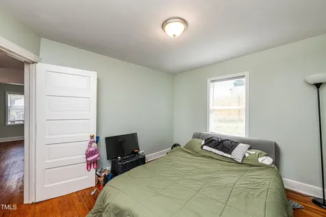 806 Eva Street Durham NC 27701