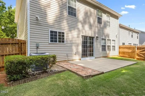 321 Apple Drupe Way Holly Springs NC 27540