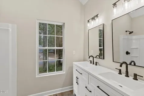 2600 New Oxford Drive Apex NC 27539