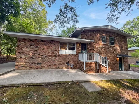 917 Hillview Drive Cary NC 27511