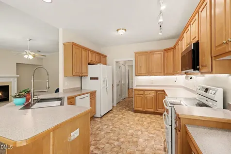 16109 New Light Road Wake Forest NC 27587