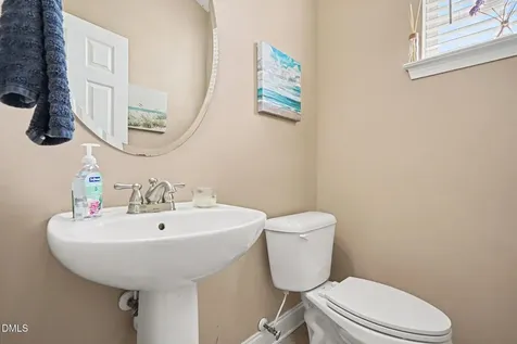 409 Ashdale Drive Fuquay Varina NC 27526