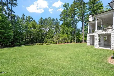1015 Venetian Court Cary NC 27518