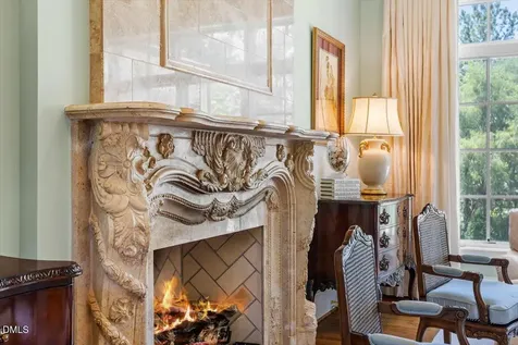 1015 Venetian Court Cary NC 27518