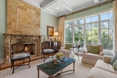 1015 Venetian Court Cary NC 27518