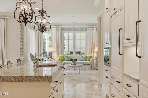 1015 Venetian Court Cary NC 27518