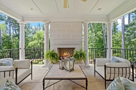 1015 Venetian Court Cary NC 27518