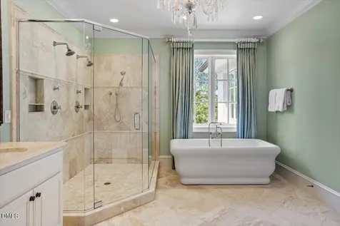 1015 Venetian Court Cary NC 27518