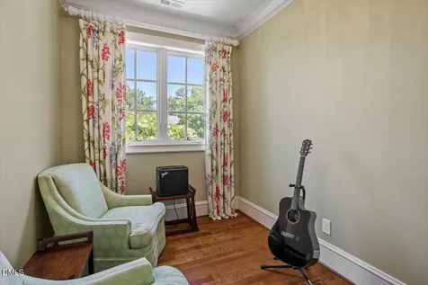 1015 Venetian Court Cary NC 27518