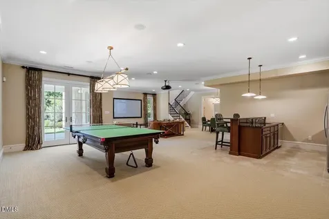 1015 Venetian Court Cary NC 27518