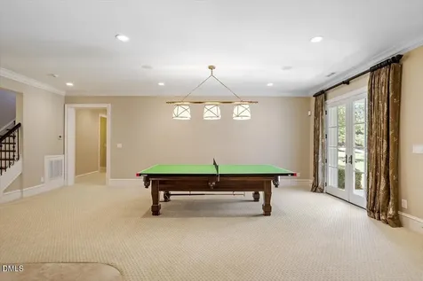 1015 Venetian Court Cary NC 27518