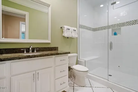1015 Venetian Court Cary NC 27518