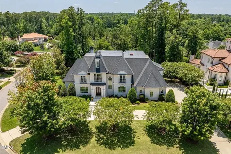 1015 Venetian Court Cary NC 27518