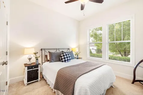 44 Rock Ledge Drive Chapel Hill NC 27516