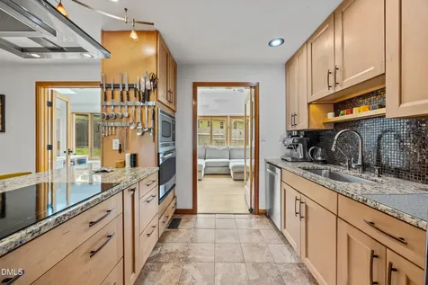401 Warren Avenue Cary NC 27511