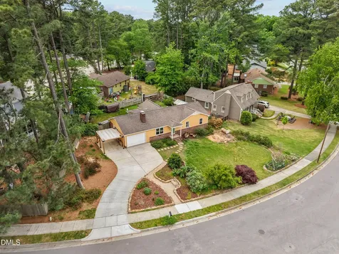 401 Warren Avenue Cary NC 27511