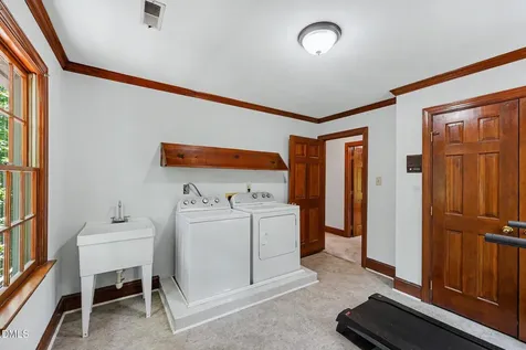 5537 Parkwood Drive Raleigh NC 27612