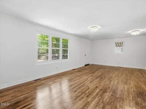 203 Scarlett Drive Chapel Hill NC 27517
