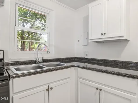 203 Scarlett Drive Chapel Hill NC 27517
