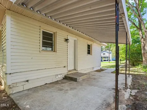 203 Scarlett Drive Chapel Hill NC 27517
