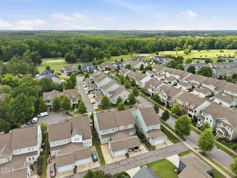 113 Broyles Court Holly Springs NC 27540