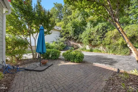 127 Graylyn Drive Chapel Hill NC 27516