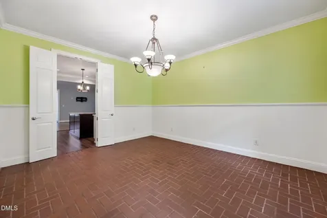 127 Graylyn Drive Chapel Hill NC 27516