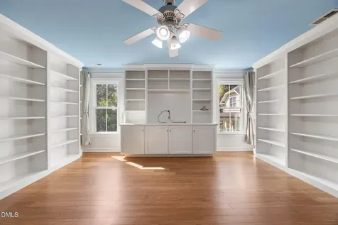 127 Graylyn Drive Chapel Hill NC 27516