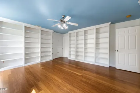 127 Graylyn Drive Chapel Hill NC 27516