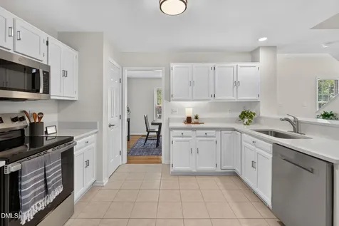 212 Mint Hill Drive Cary NC 27519