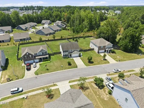 1009 Harvest Point Drive Fuquay Varina NC 27526