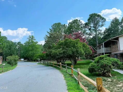 130 S Estes Chapel Hill NC 27517