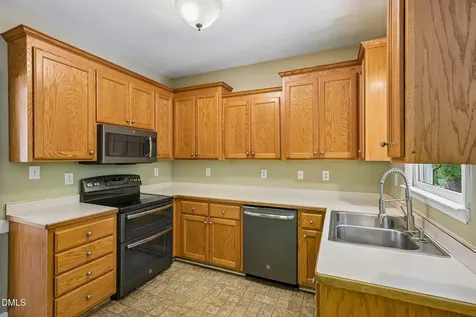 412 W Ballentine Street Holly Springs NC 27540