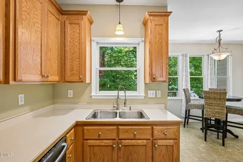 412 W Ballentine Street Holly Springs NC 27540