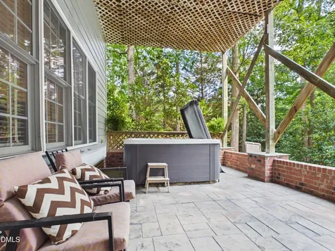 121 Hayworth Drive Chapel Hill NC 27517