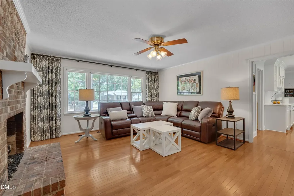 410 Colony Woods Drive Chapel Hill NC 27517