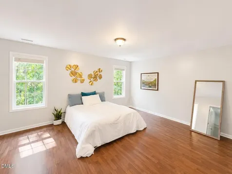 2916 Smooth Stone Trail Raleigh NC 27610