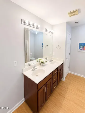 2916 Smooth Stone Trail Raleigh NC 27610
