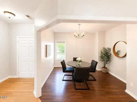 2916 Smooth Stone Trail Raleigh NC 27610