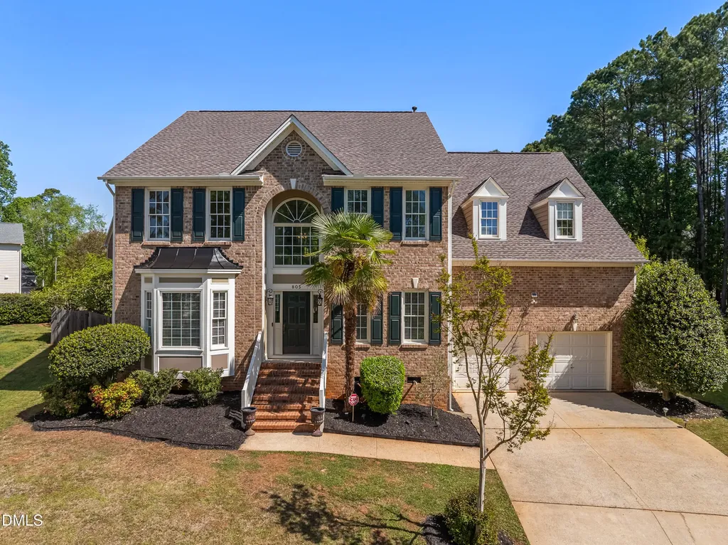 805 Cricketfield Lane Cary NC 27518