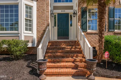 805 Cricketfield Lane Cary NC 27518