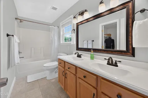 8317 Hobhouse Circle Raleigh NC 27615
