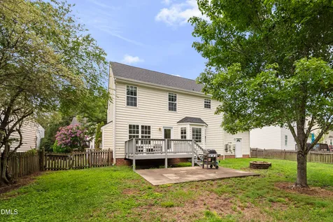 8317 Hobhouse Circle Raleigh NC 27615